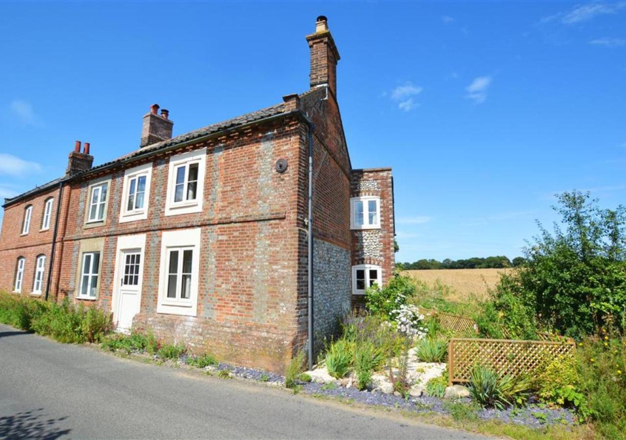 Poppy Cottage Bodham Exterior photo