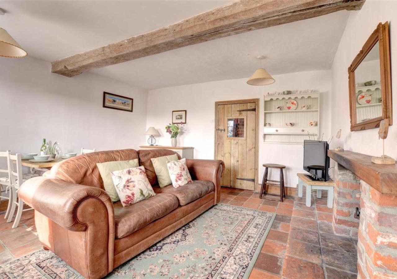 Poppy Cottage Bodham Exterior photo
